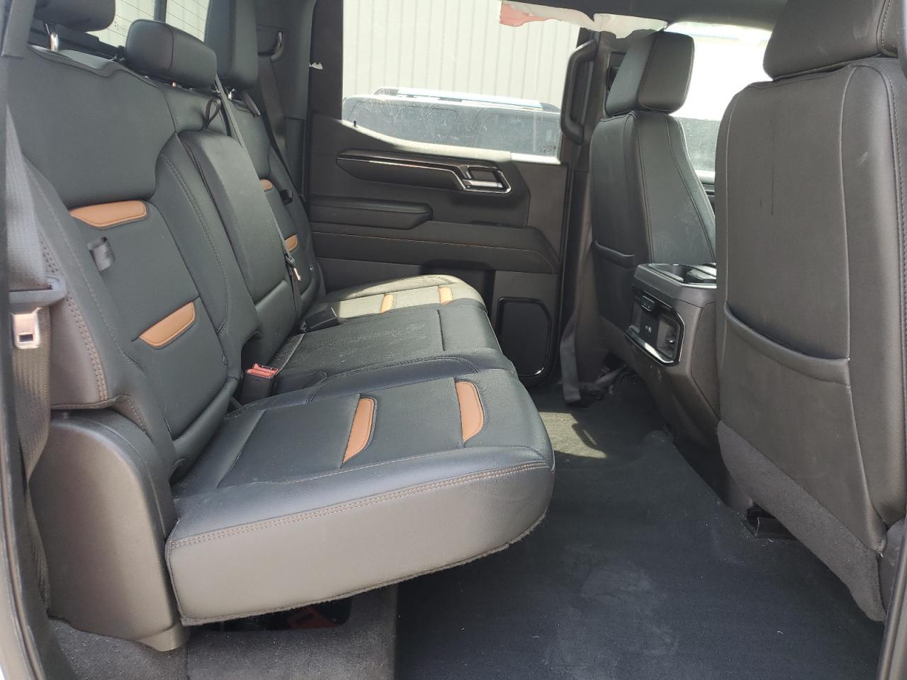 2024 GMC Sierra K1500 At4 VIN: 1GTUUEE83RZ305485 Lot: 62414385
