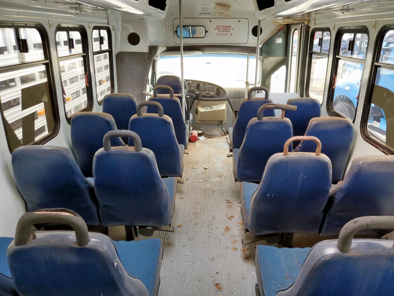 1998 Ford Econoline E450 Super Duty Cutaway Van Rv VIN: 1FDXE40S8WHB77815 Lot: 71995045