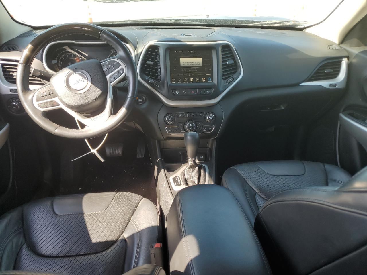 2017 Jeep Cherokee Overland VIN: 1C4PJLJS5HW571876 Lot: 65652875