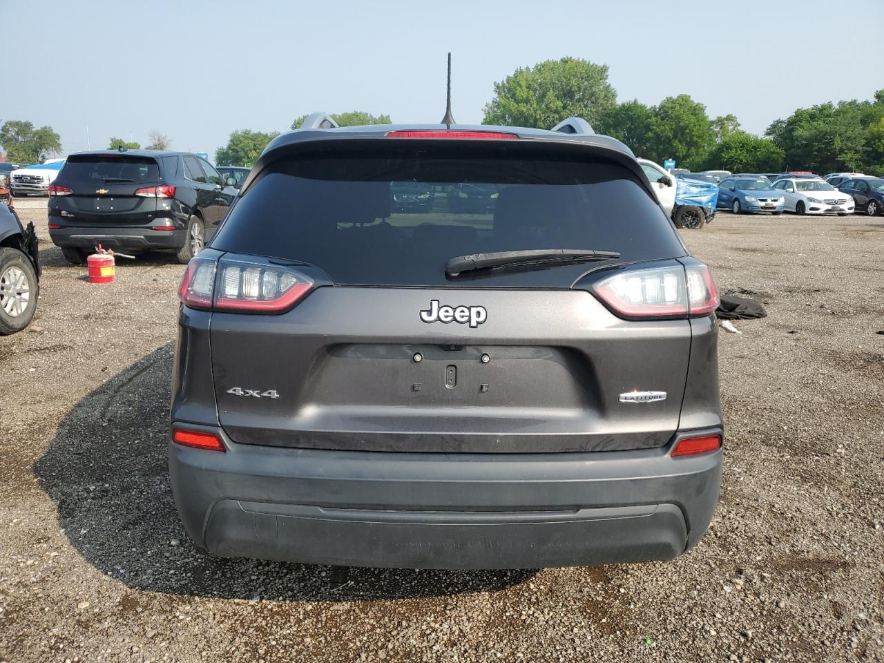 2019 Jeep Cherokee Latitude Plus VIN: 1C4PJMLB3KD127725 Lot: 63793095
