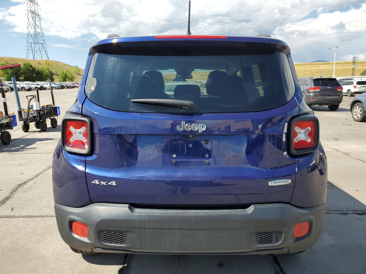 2017 Jeep Renegade Latitude VIN: ZACCJBBB8HPG31511 Lot: 64520265