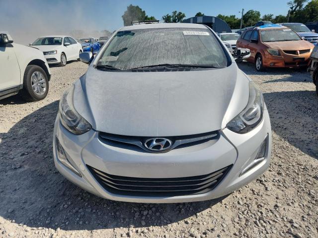 Седаны HYUNDAI ELANTRA 2016 Серебристый