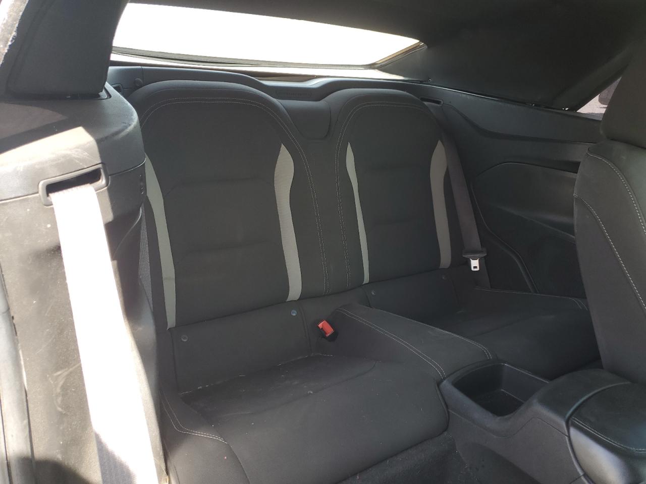 2018 Chevrolet Camaro Lt VIN: 1G1FB3DX0J0130853 Lot: 63020925