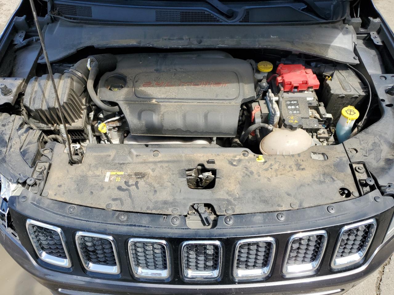 2020 Jeep Compass Latitude VIN: 3C4NJDBB7LT228643 Lot: 64323615