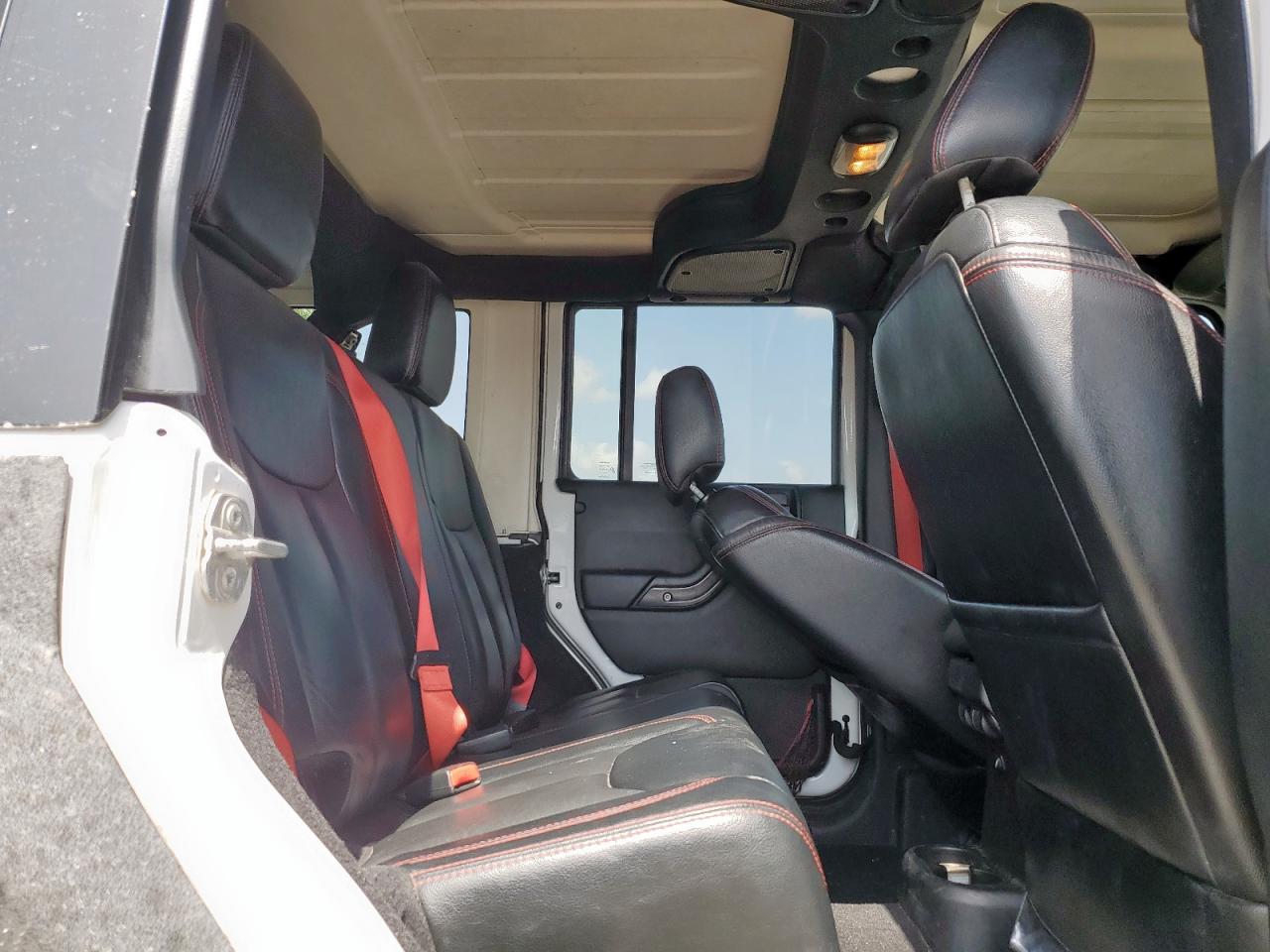 2017 Jeep Wrangler Unlimited Rubicon VIN: 1C4BJWFG7HL664626 Lot: 64770375