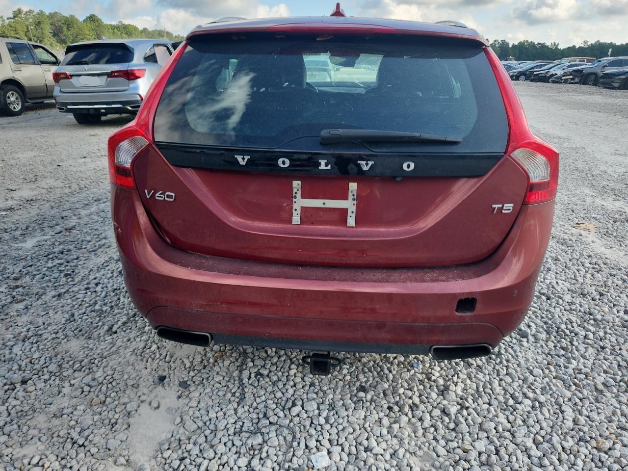 yv140mem7g1293673 YV140MEM7G1293673 2016 Volvo V60 T5 Platinum