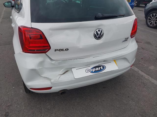 2015 VOLKSWAGEN POLO SE DE