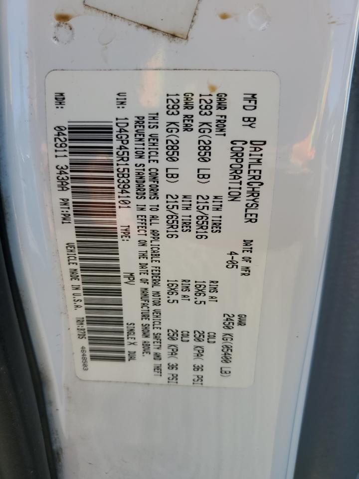 2005 Dodge Caravan Sxt VIN: 1D4GP45R15B394101 Lot: 65929425