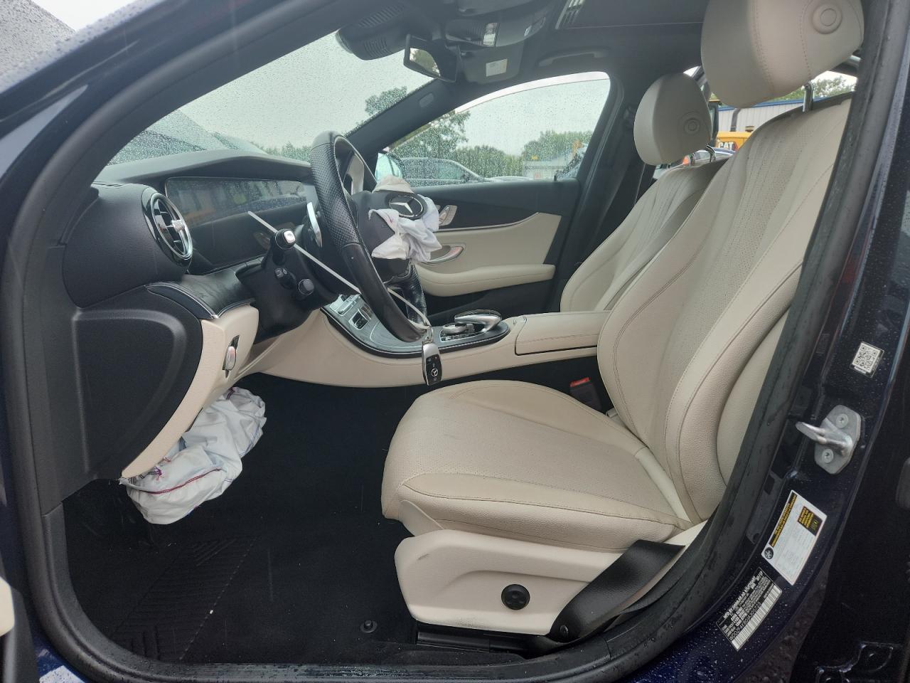 2018 Mercedes-Benz E 300 4Matic VIN: WDDZF4KB0JA305723 Lot: 64754175
