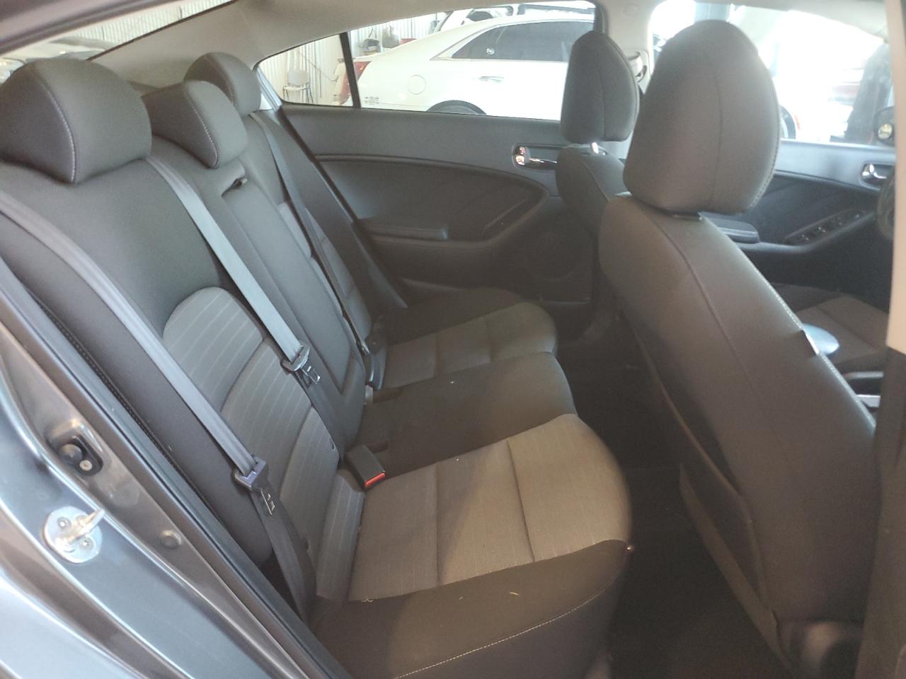 2016 Kia Forte Ex VIN: KNAFX4A88G5553149 Lot: 63051585