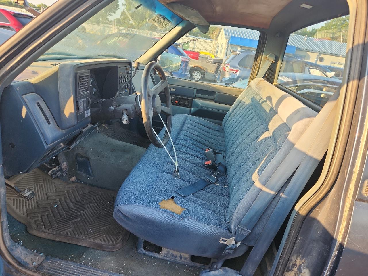 1988 Chevrolet Gmt-400 C1500 VIN: 1GCDC14K5JZ105124 Lot: 63700205