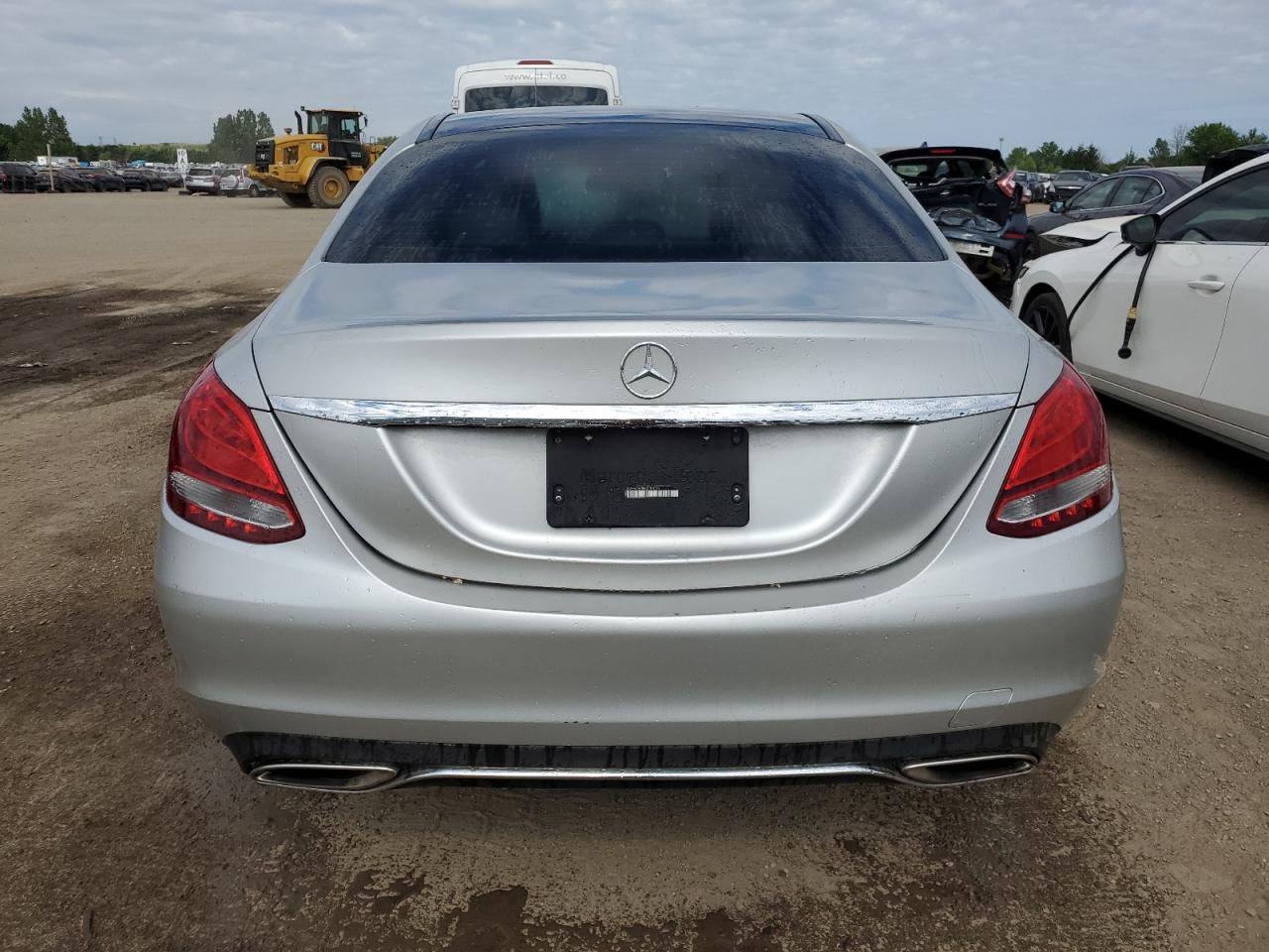 2017 Mercedes-Benz C 300 4Matic VIN: 55SWF4KBXHU200006 Lot: 63693185