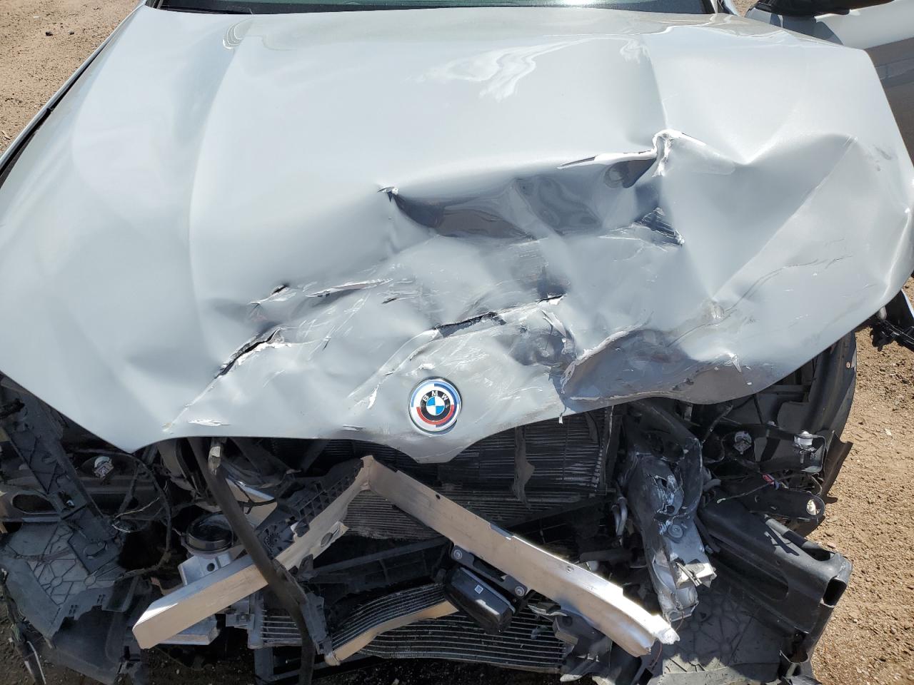 Фото: 5YM23EC03N9M71353