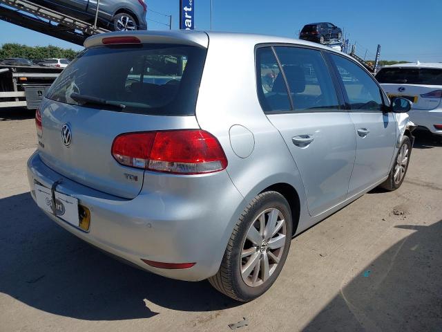 2011 VOLKSWAGEN GOLF MATCH