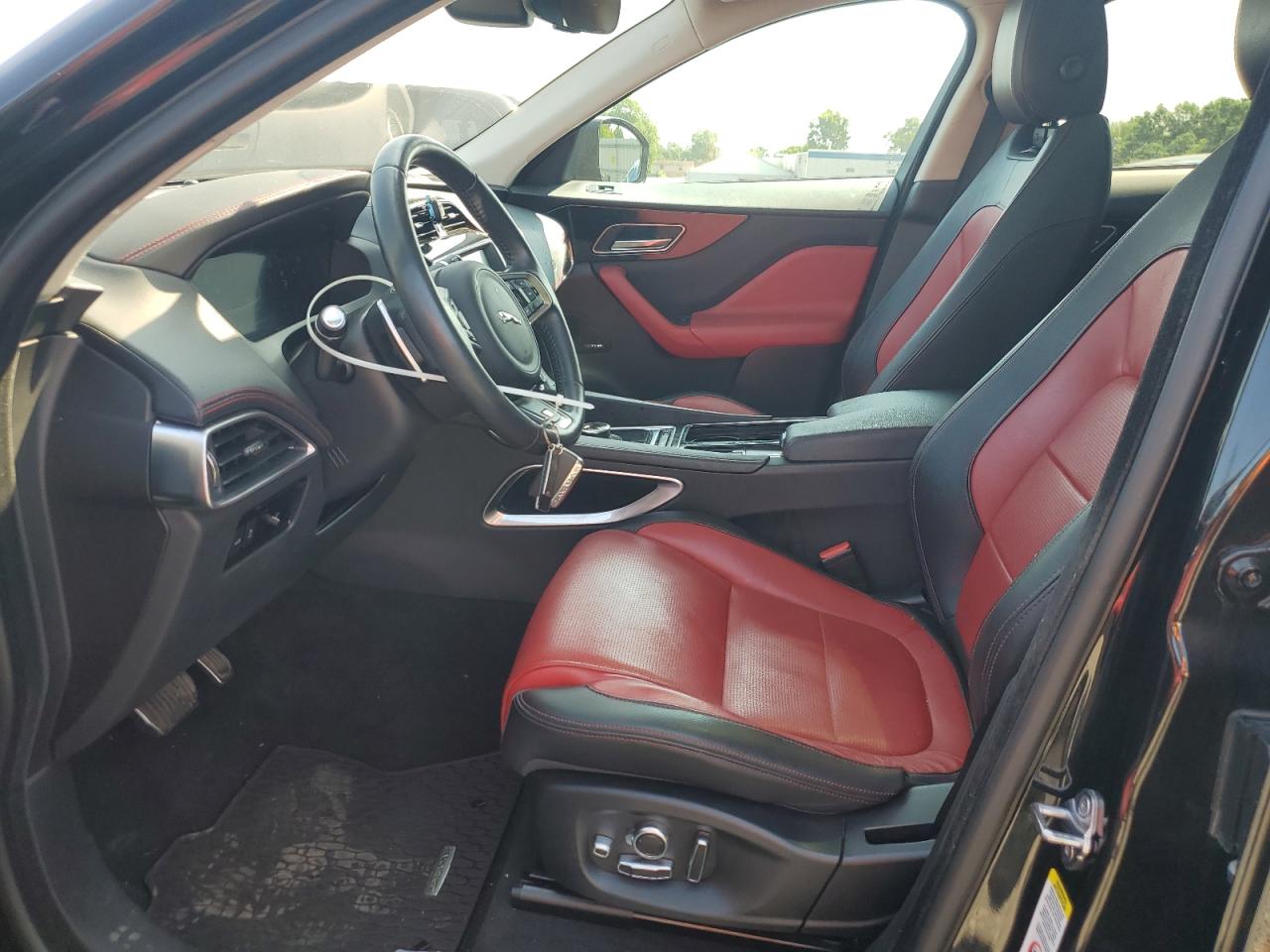 sadcl2fx0ka607442 SADCL2FX0KA607442 2019 Jaguar F-Pace R - Sport