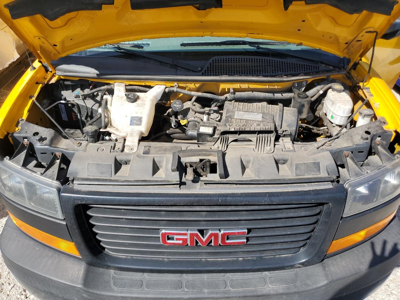 2018 GMC Savana Cutaway G3500 VIN: 7GZ37TCG3JN902278 Lot: 64409005