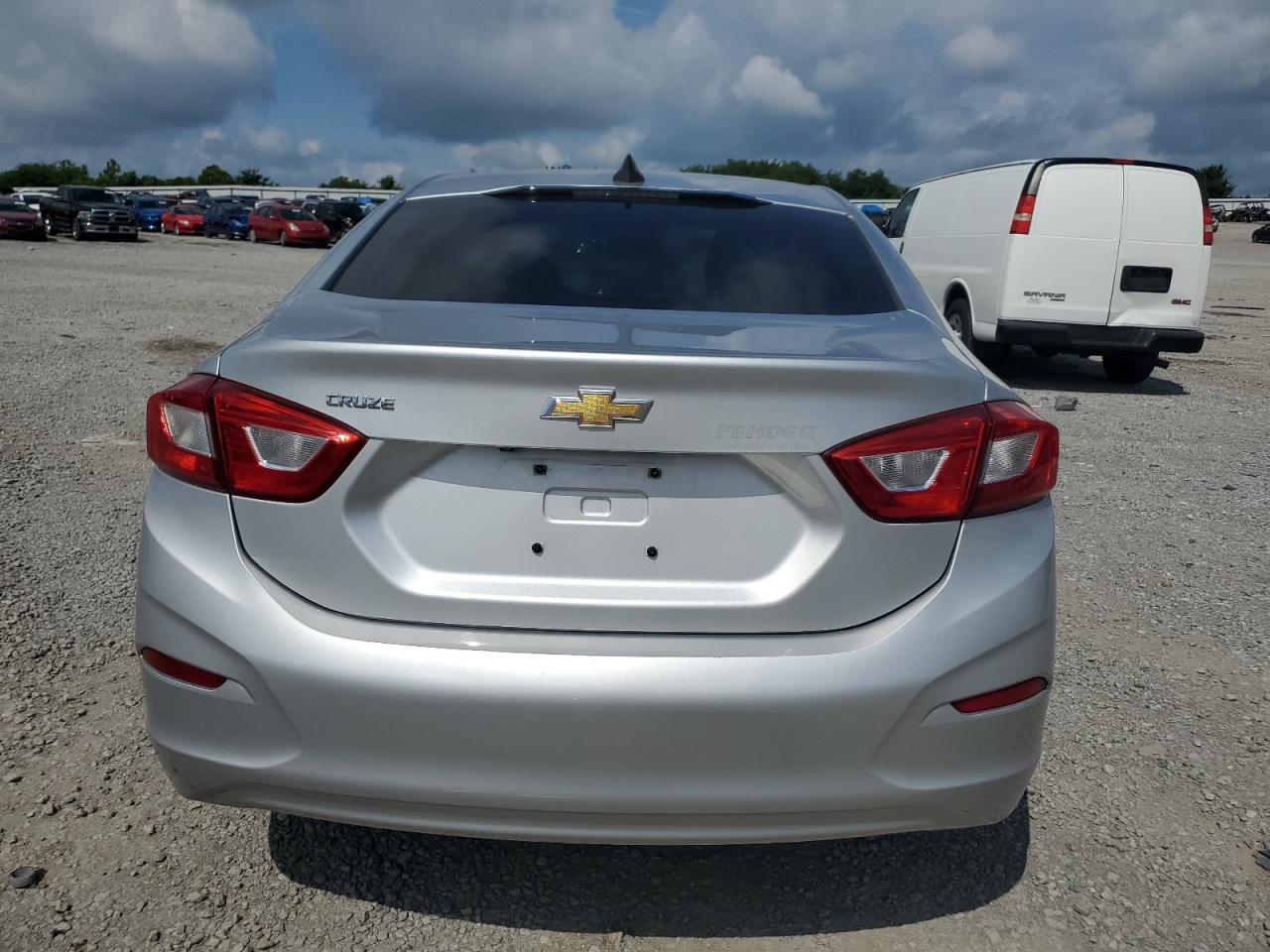 2018 Chevrolet Cruze Ls VIN: 1G1BC5SM1J7110778 Lot: 64843555