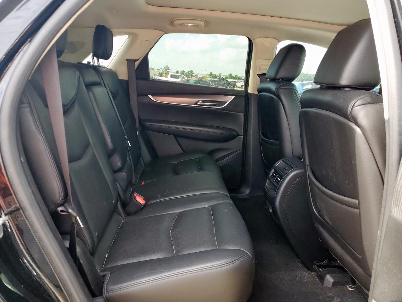 2017 Cadillac Xt5 Luxury VIN: 1GYKNBRS5HZ107511 Lot: 63813815