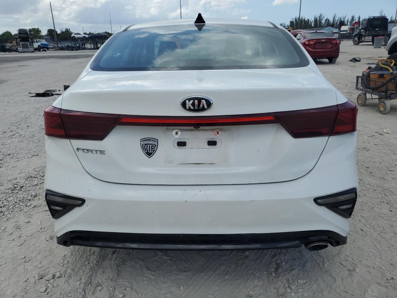 3KPF24AD9ME349359 2021 Kia Forte Fe