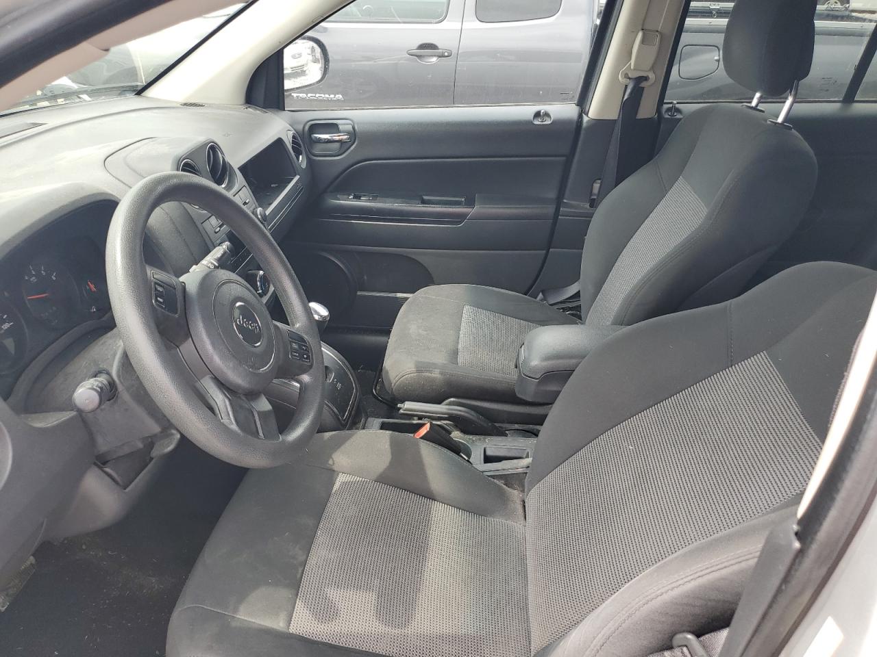2011 Jeep Compass Sport VIN: 1J4NT1FB6BD215948 Lot: 64900945