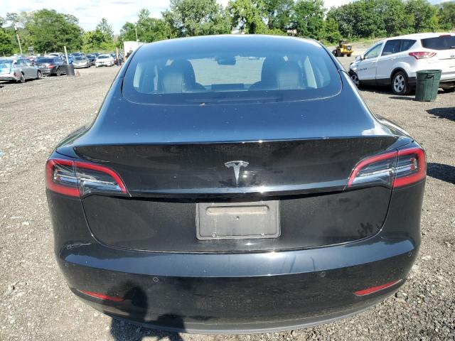  TESLA MODEL 3 2022 Czarny