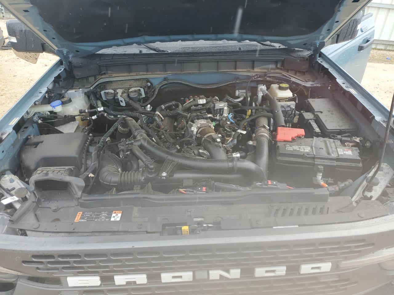 2022 Ford Bronco Base VIN: 1FMEE5DP5NLB84025 Lot: 65427325