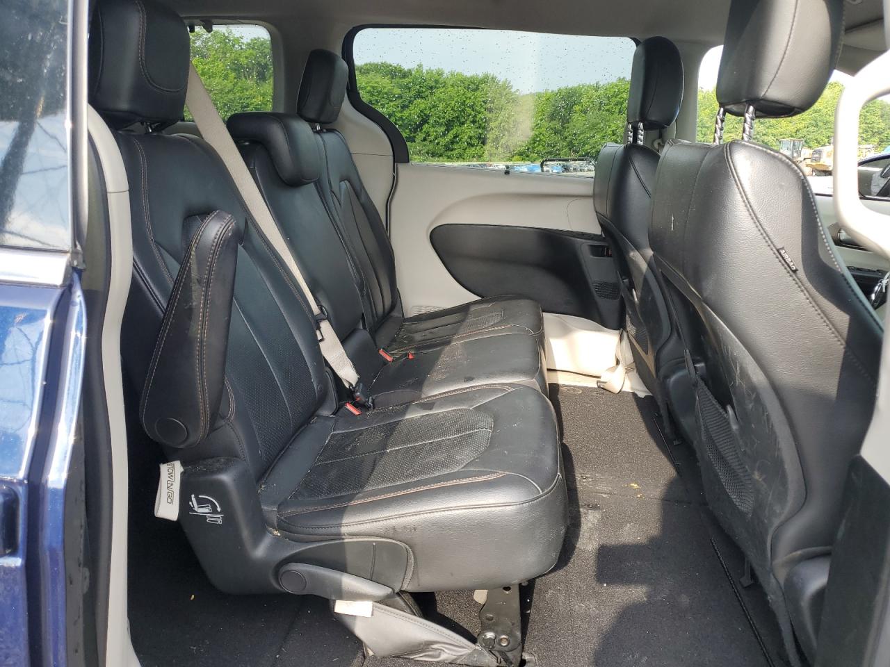 2018 Chrysler Pacifica Touring L VIN: 2C4RC1BG4JR317821 Lot: 62613325