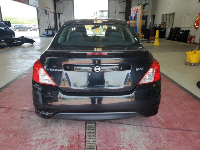  NISSAN VERSA 2017 Черный