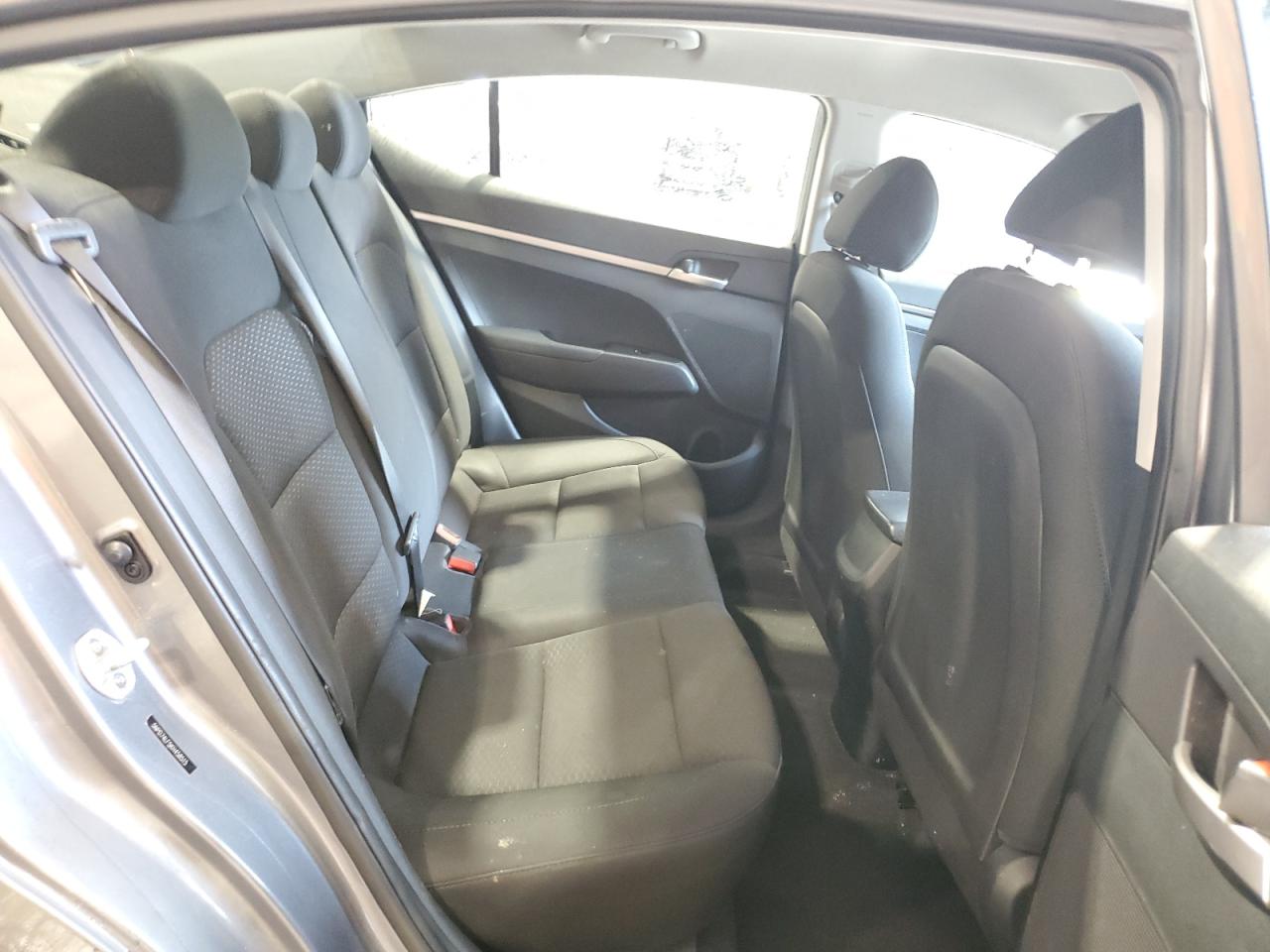 2019 Hyundai Elantra Se VIN: 5NPD74LF5KH458515 Lot: 63029885