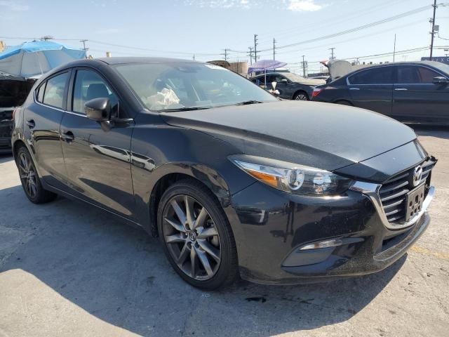  MAZDA 3 2018 Черный