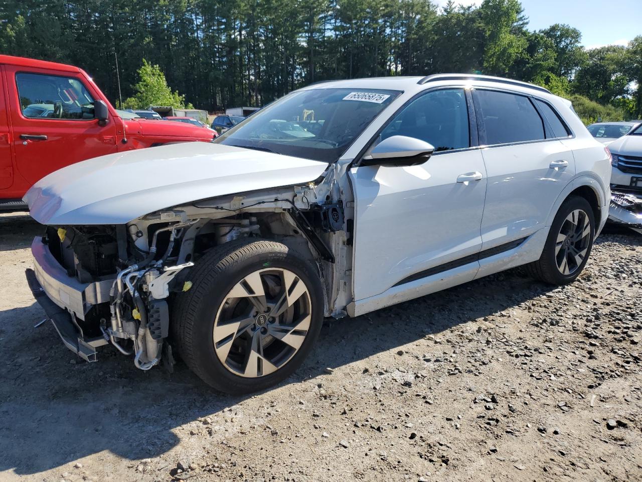 2022 Audi E-Tron Premium white null electric WA1AABGE3NB007030 photo #1