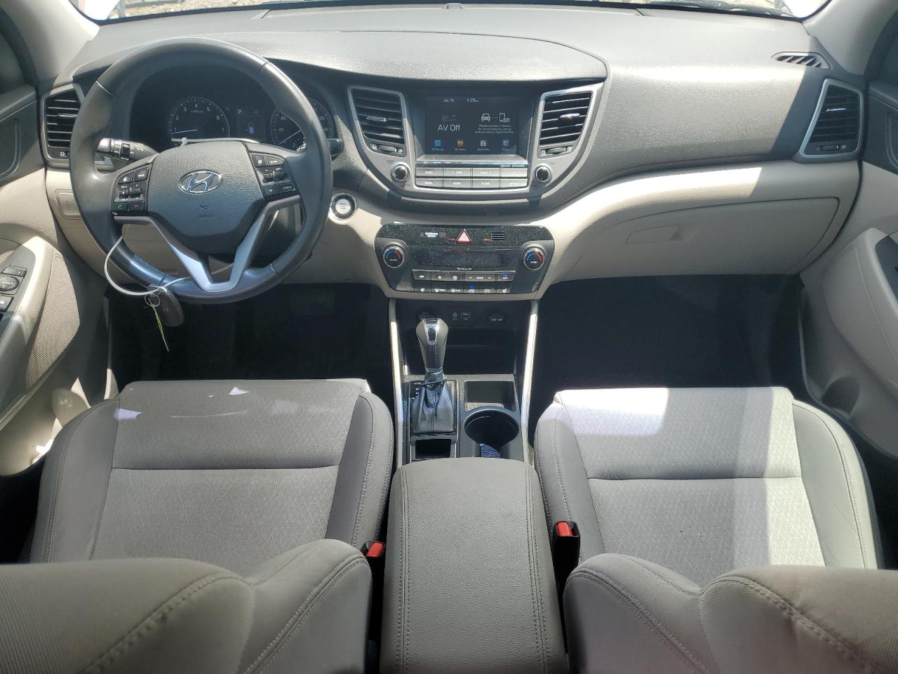2018 Hyundai Tucson Sport VIN: KM8J33AL9JU763310 Lot: 64959435
