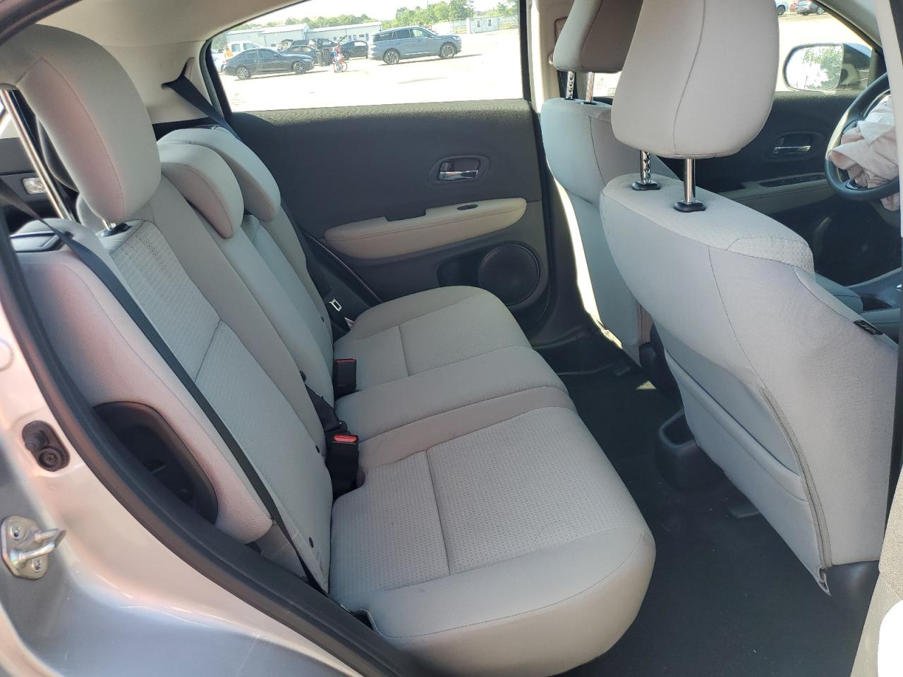 2021 Honda Hr-V Lx VIN: 3CZRU6H3XMM739614 Lot: 64249085