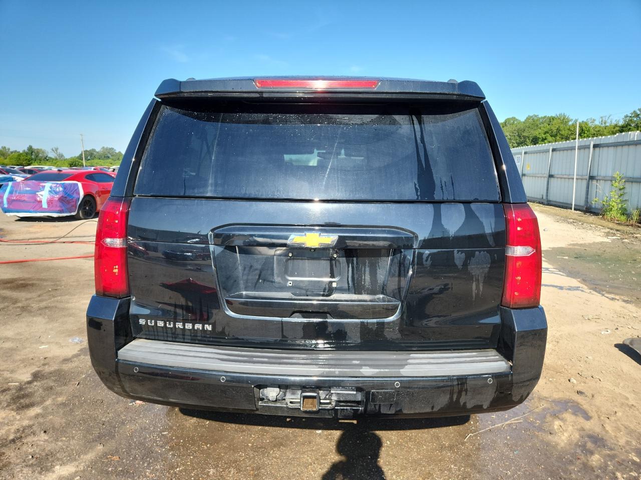 2015 Chevrolet Suburban C1500 Lt VIN: 1GNSCJKC5FR565255 Lot: 61907855