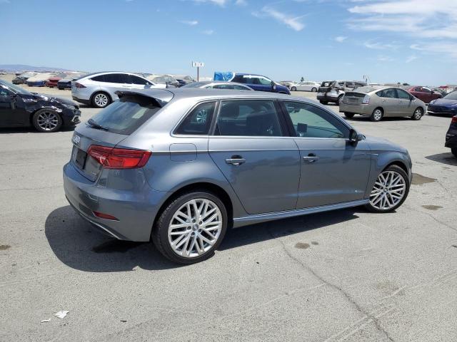  AUDI A3 2018 Gray