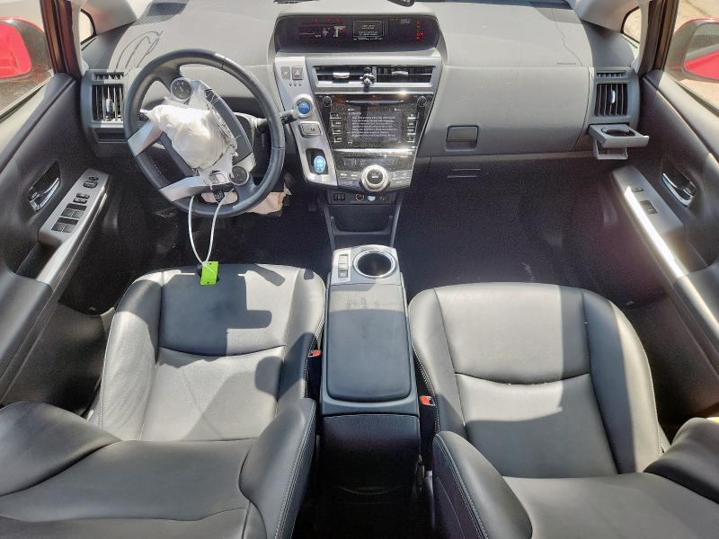  TOYOTA PRIUS 2016 Красный