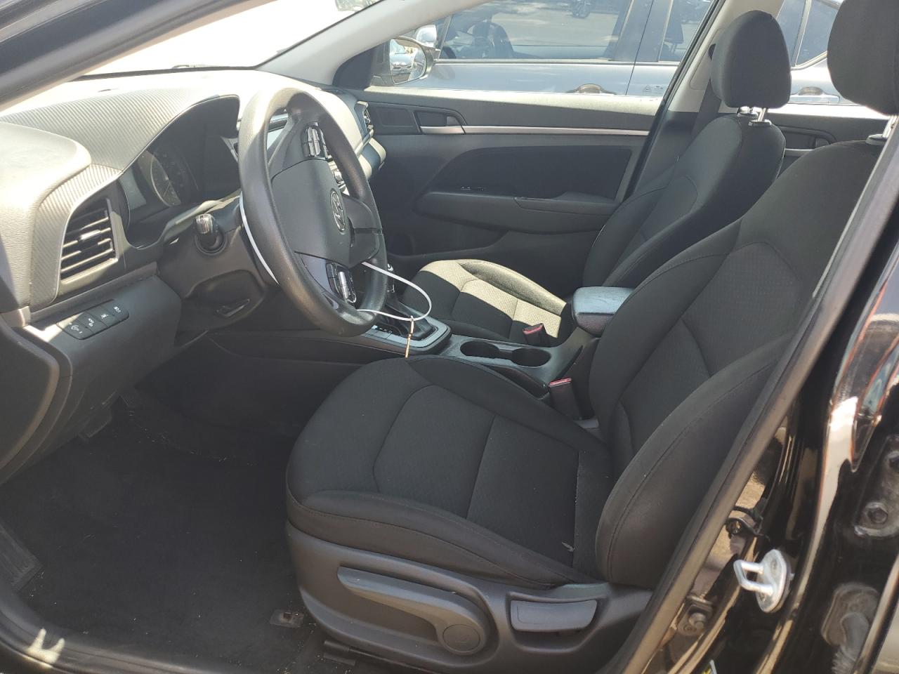 2019 Hyundai Elantra Sel VIN: 5NPD84LFXKH437155 Lot: 63036755