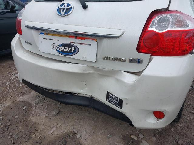 2011 TOYOTA AURIS HYBR