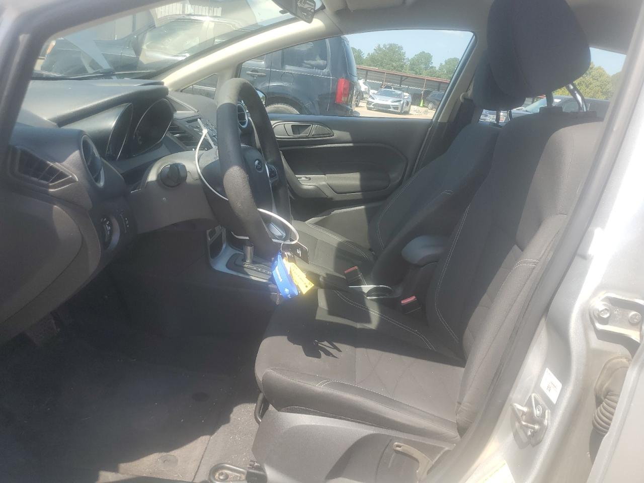 3FADP4EJ8HM142665 2017 Ford Fiesta Se