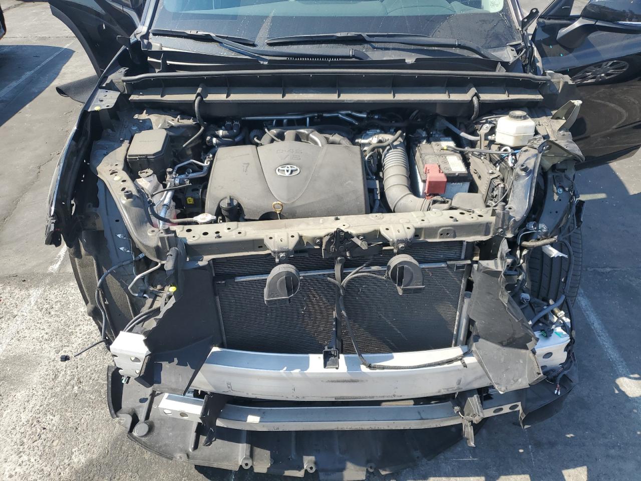 2022 Toyota Highlander L VIN: 5TDZZRAHXNS554057 Lot: 65375135