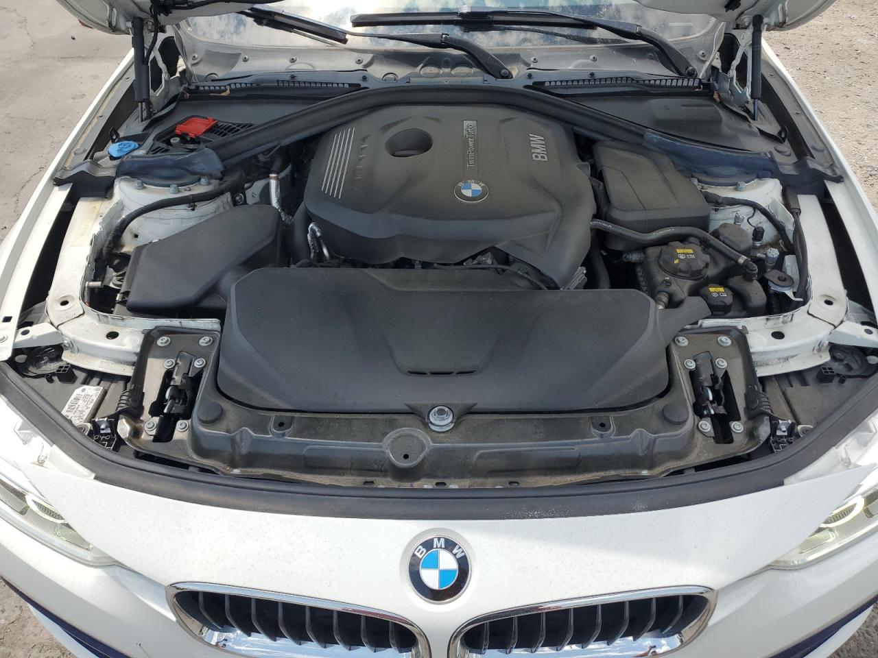 2018 BMW 330 Xi VIN: WBA8D9C56JA615700 Lot: 65162855