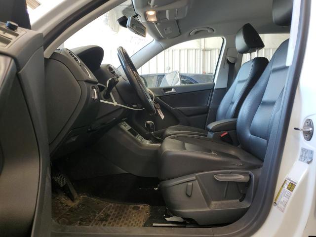  VOLKSWAGEN TIGUAN 2017 Белы