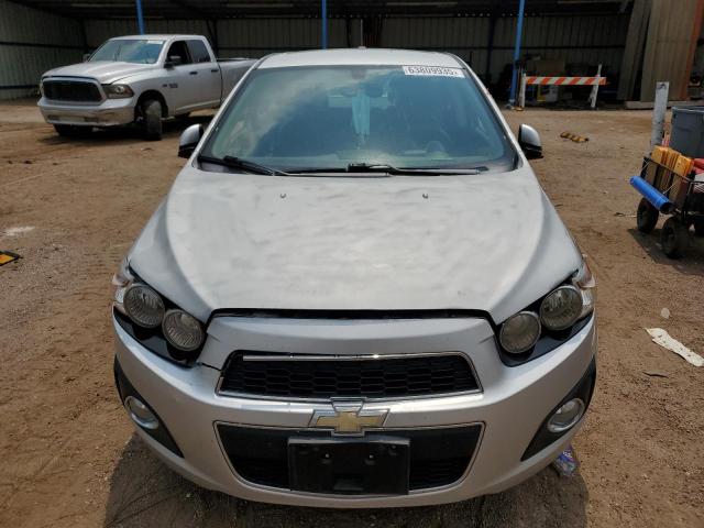  CHEVROLET SONIC 2015 Srebrny
