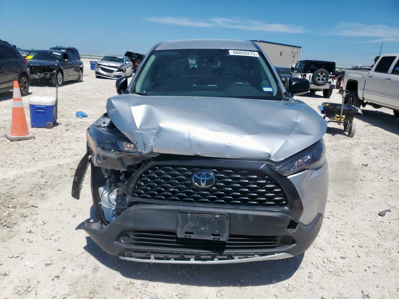 2022 Toyota Corolla Cross L VIN: 7MUAAAAG2NV035586 Lot: 66035275