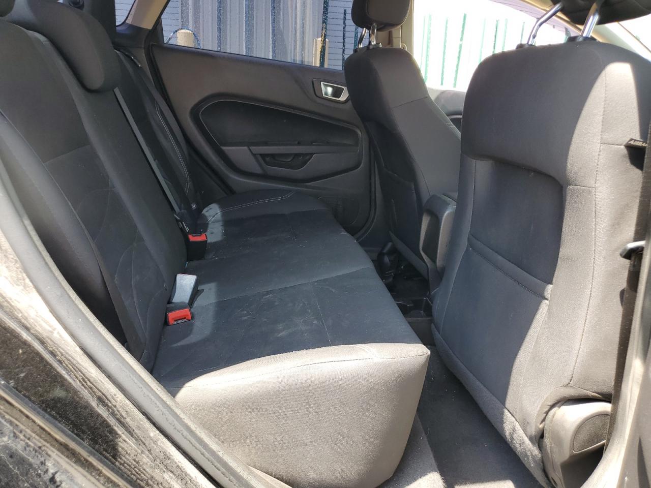 3FADP4BJ0GM179342 2016 Ford Fiesta Se