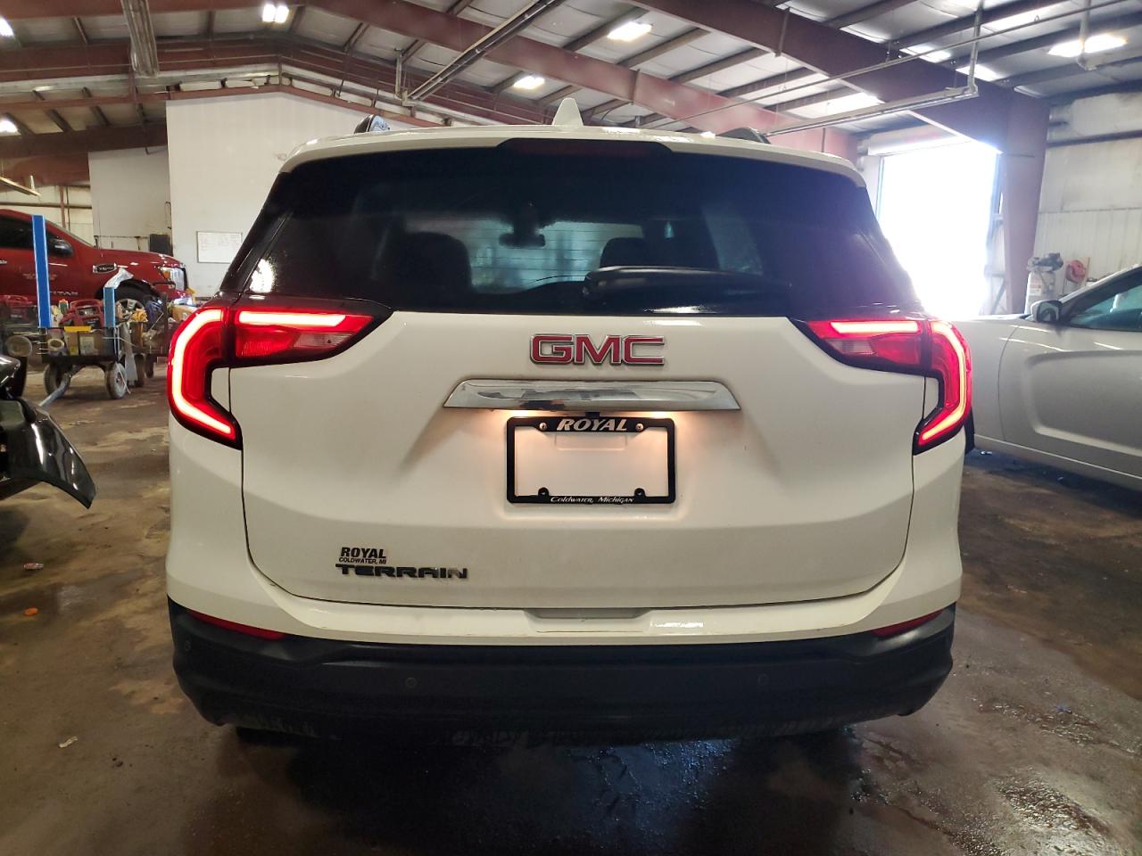 2020 GMC Terrain Sle VIN: 3GKALMEV8LL102777 Lot: 64385315