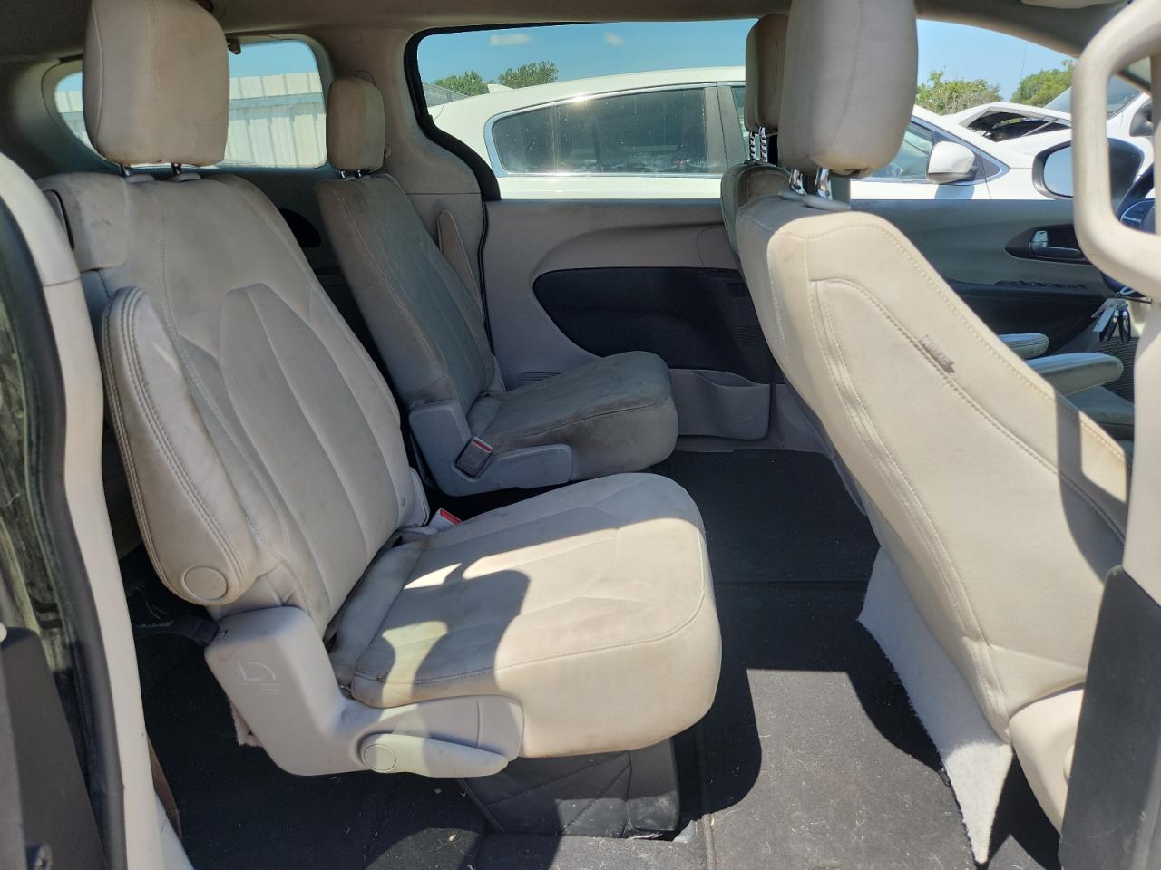2017 Chrysler Pacifica Lx VIN: 2C4RC1CG6HR507063 Lot: 63944375
