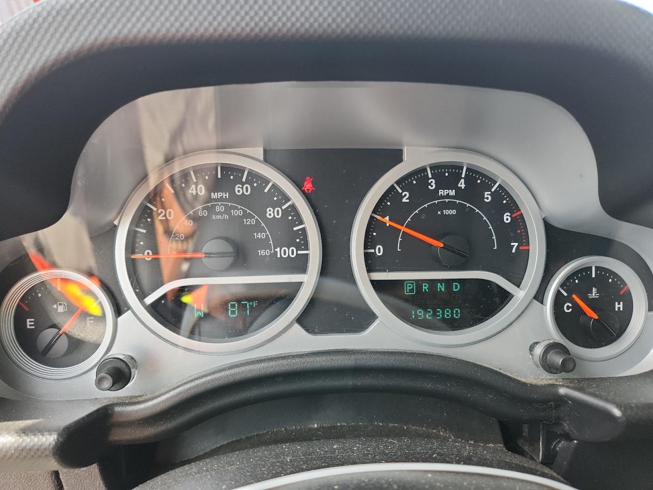 2010 Jeep Wrangler Unlimited Sport VIN: 1J4BA3H15AL178128 Lot: 63037275