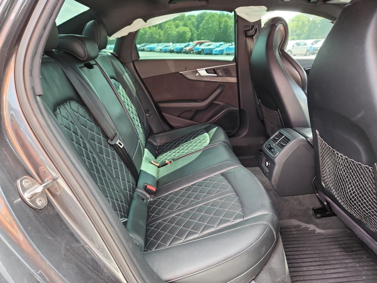 2018 Audi S4 Prestige VIN: WAUC4AF43JA001850 Lot: 63201885