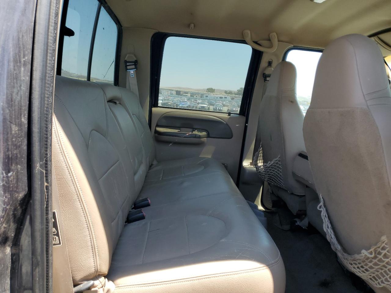2000 Ford F350 Srw Super Duty VIN: 1FTSW31F3YED03297 Lot: 63821805